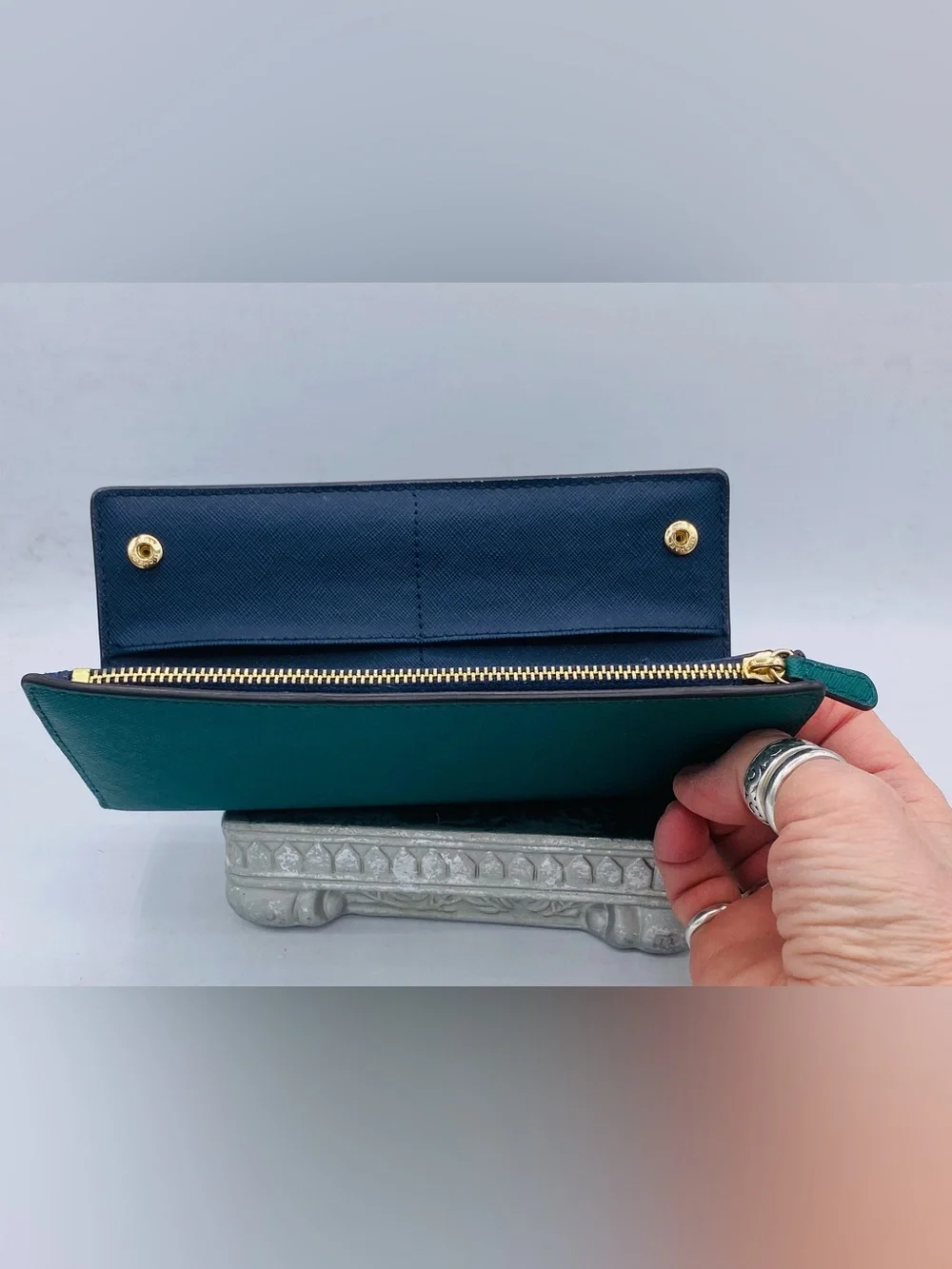Michael Kors Teal Saffiano Leather Jet Set Travel Wallet with Gold Logo